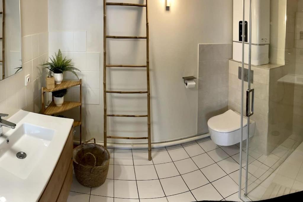 Charmant Appartement Vannes Centre 30M2 Exteriör bild
